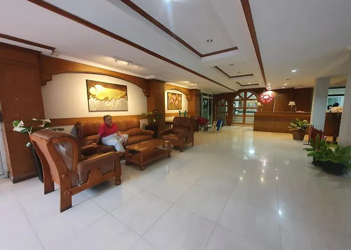 Pn Pattaya 招待所 曼谷